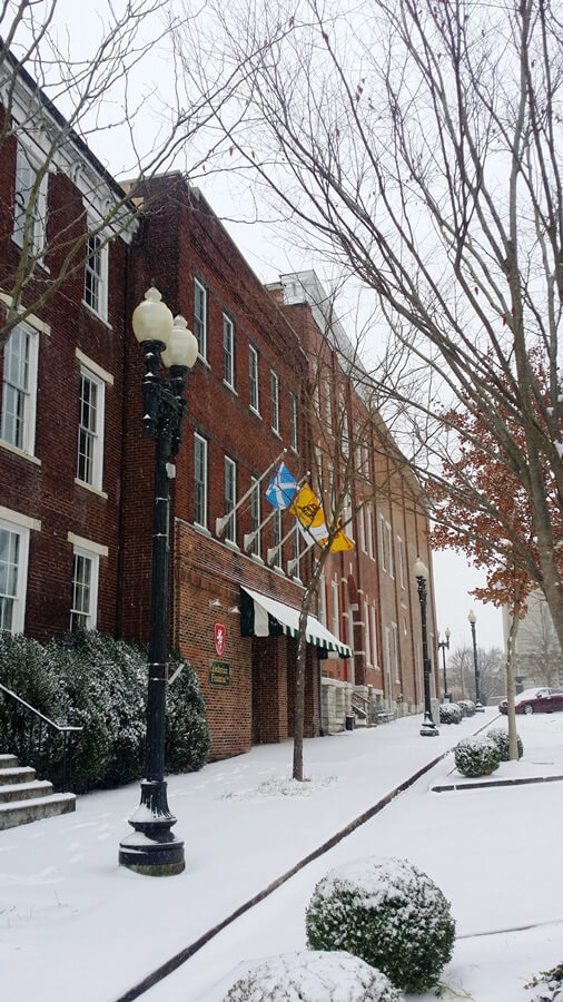 A beautiful winter day in downtown Columbia, Tennessee
